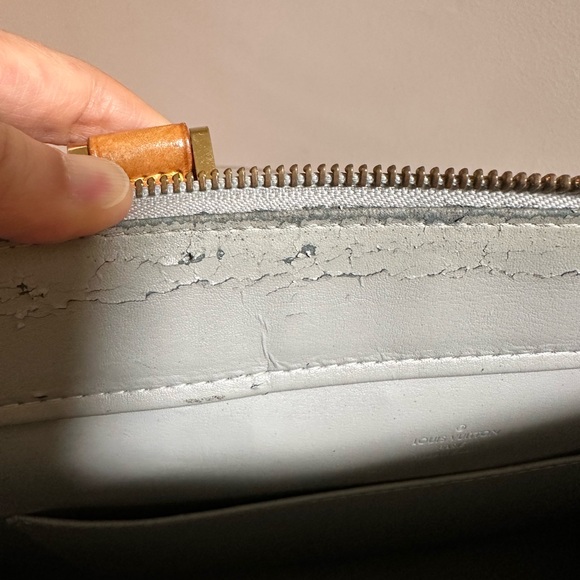 Louis Vuitton shoulder bag - Picture 2 of 11